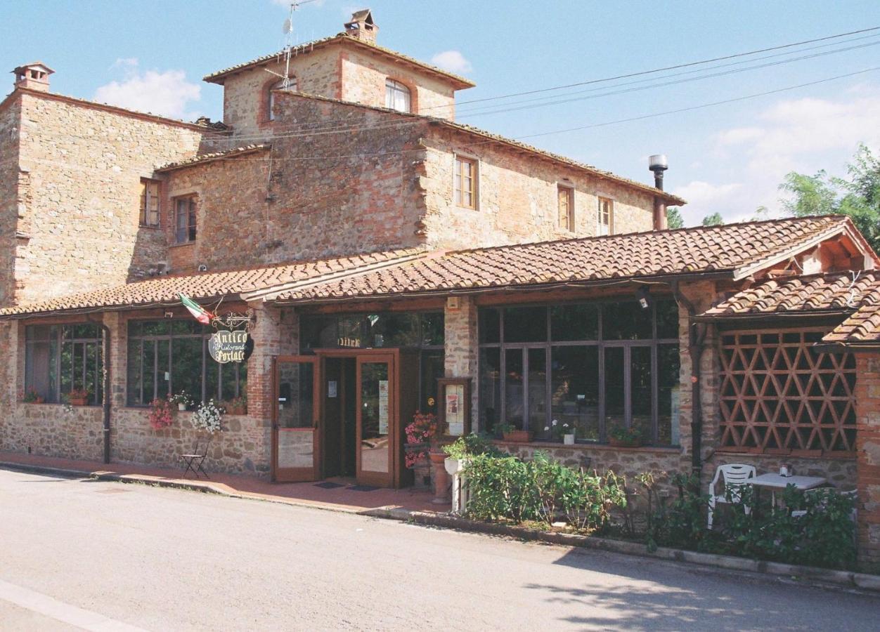 Camping La Chiocciola Hotel Capannole Bagian luar foto